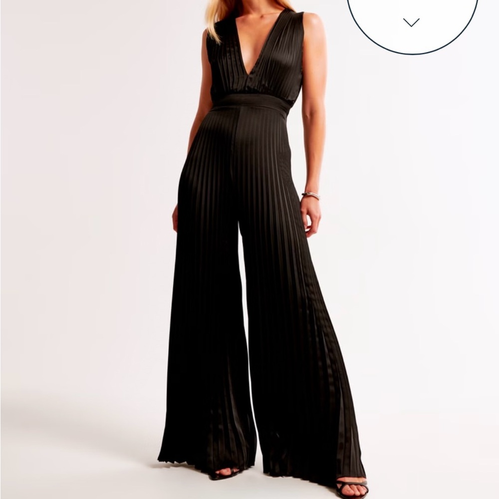 Abercrombie & Fitch Giselle Pleated Jumpsuit